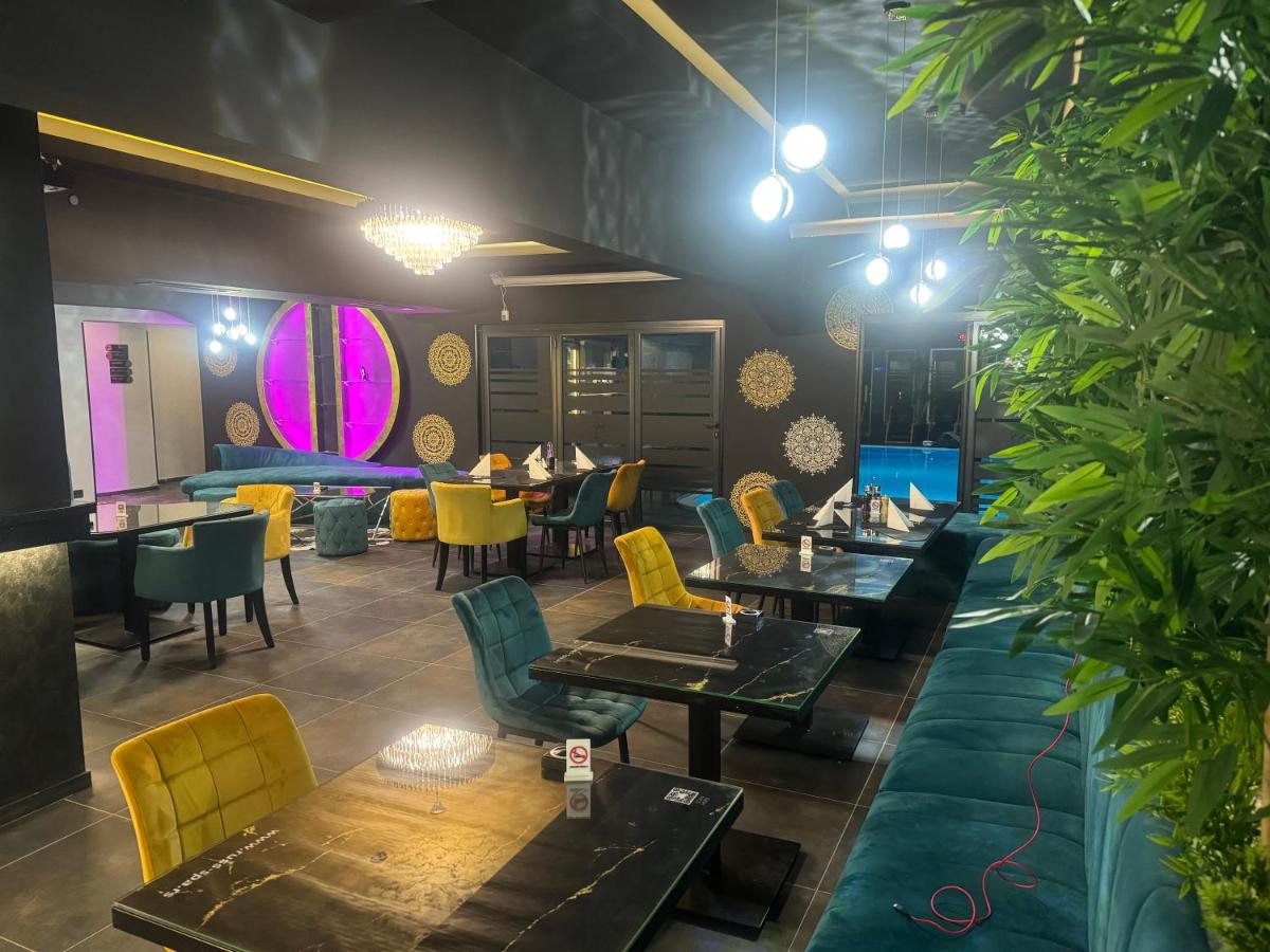 Russ Spa - Housity