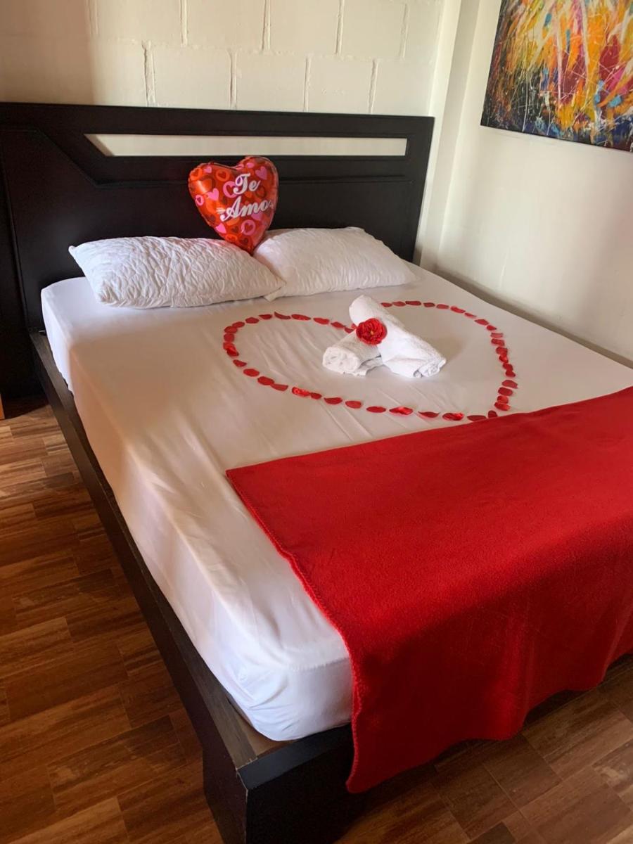 Apartahotel Bella Vista 2nd Floor Lake Calima - Housity