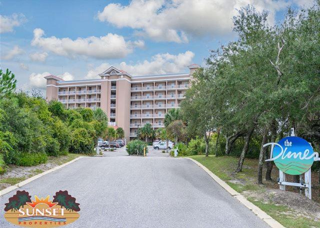 Dunes 406 - Housity