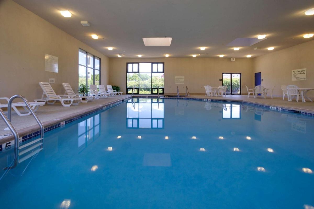 Hampton Inn Harrisburg/Grantville/Hershey - Housity