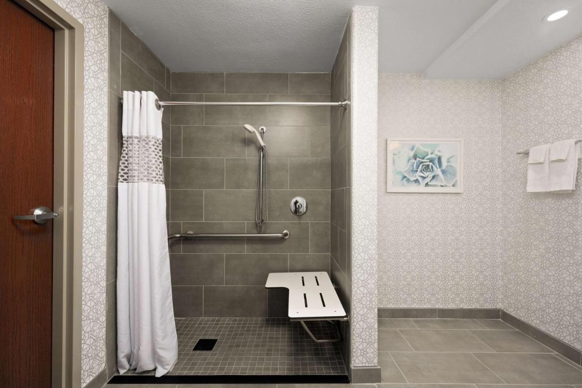 Hampton Inn & Suites Harlingen - Housity