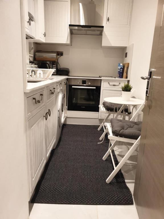 1 Bedroom property - Housity