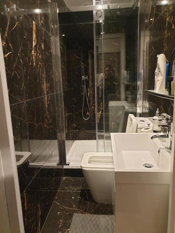 1 Bedroom property - Housity