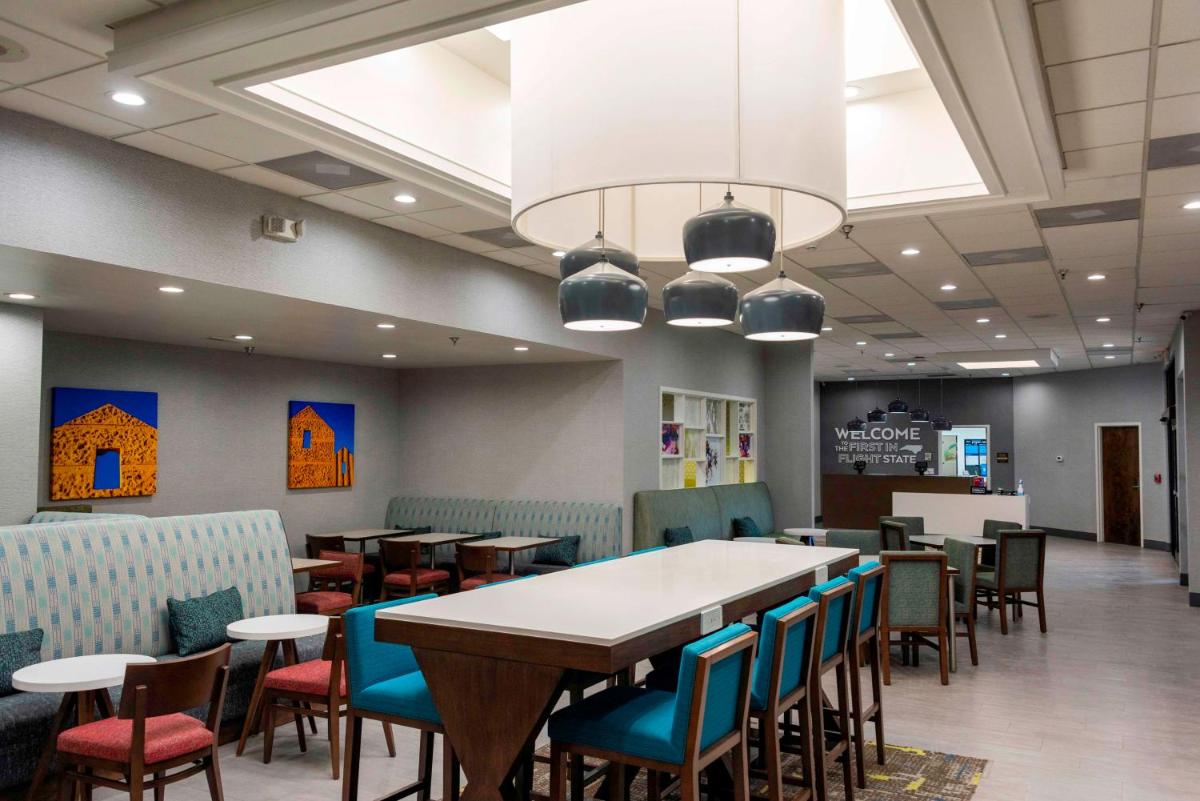 Hampton Inn Kinston - Housity
