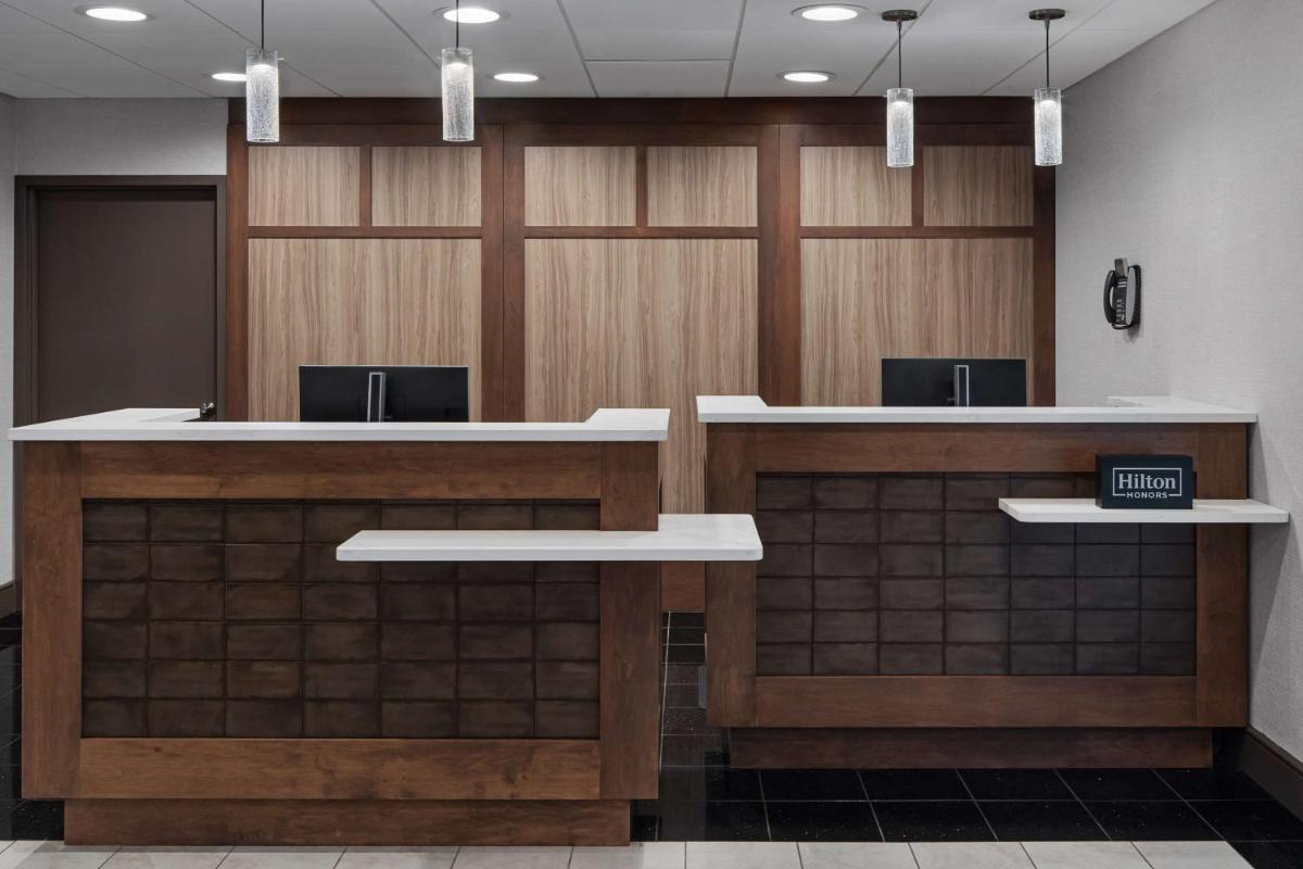 Homewood Suites by Hilton Carle Place - Garden City, NY - Housity