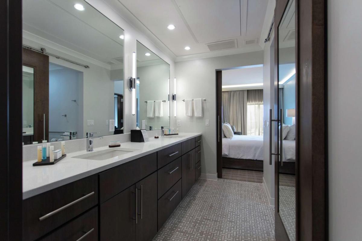 Embassy Suites By Hilton Grand Rapids Downtown - Housity
