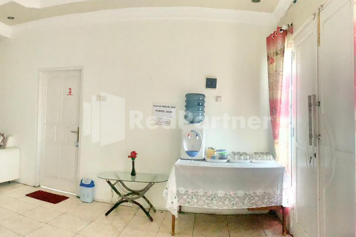 Arjuna 1 Homestay Syariah Dieng Mitra RedDoorz - Housity