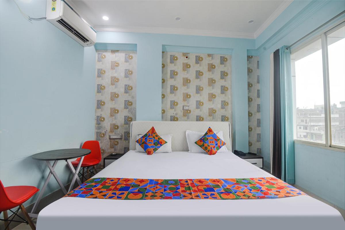 FabHotel Raj Niwas - Housity
