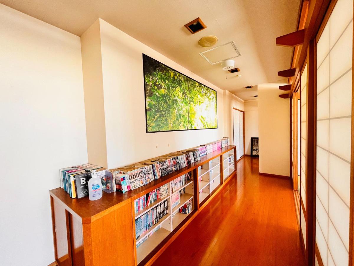 Hotel Orox - Housity