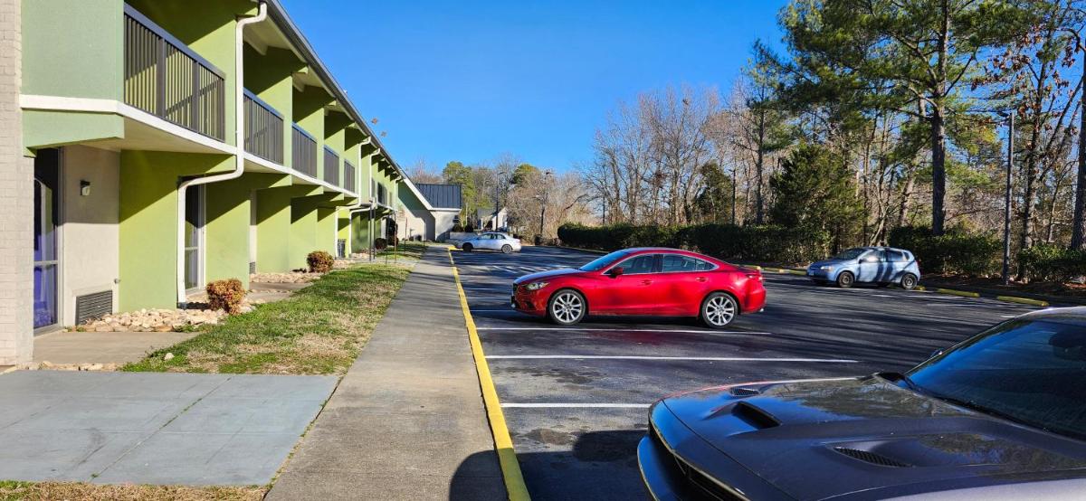 Quality Inn Richmond North - Housity