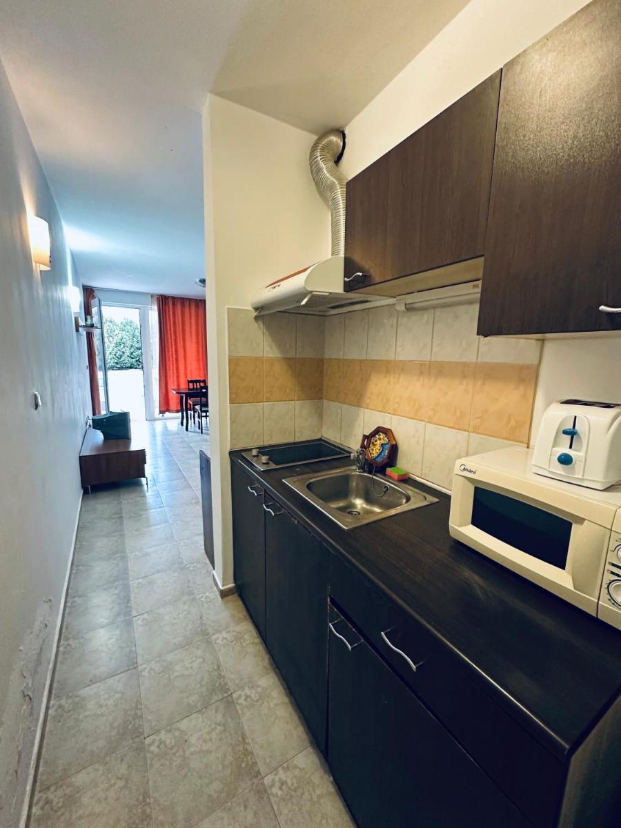Stella Udacha Apartments & Studios - Housity