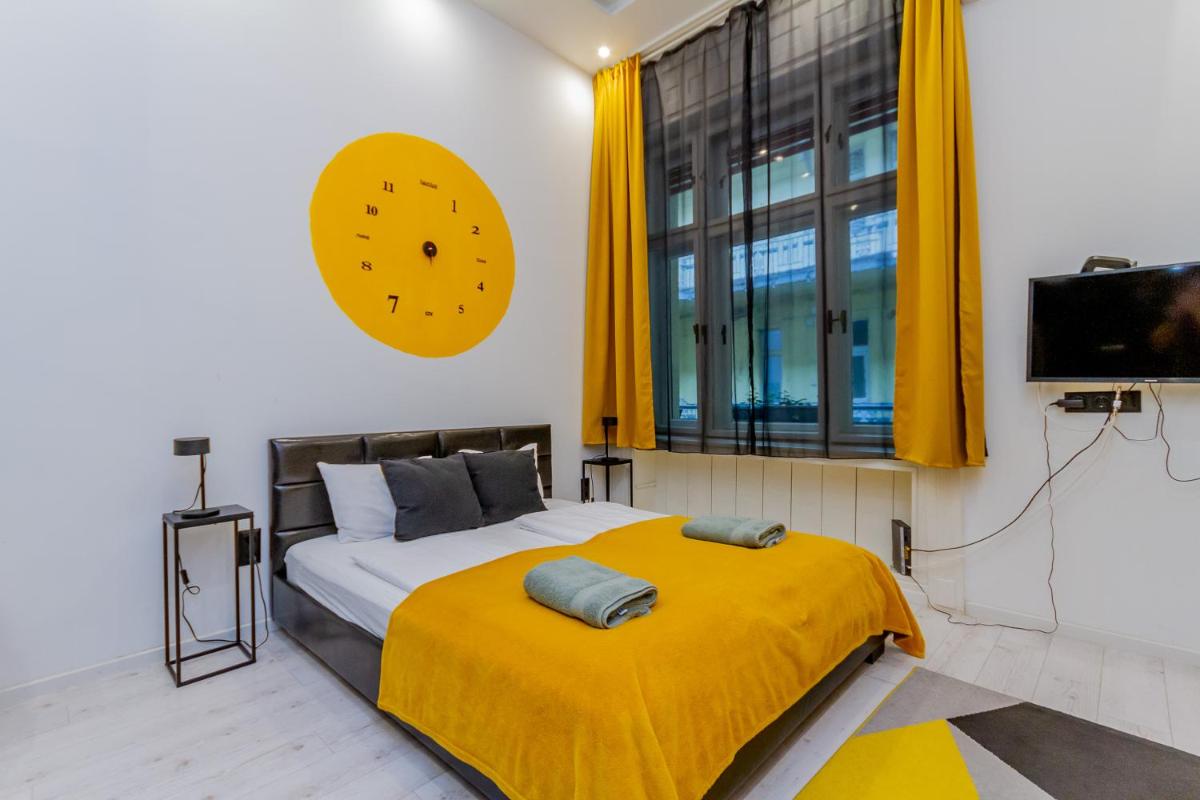 RothApartments'CITY - Housity