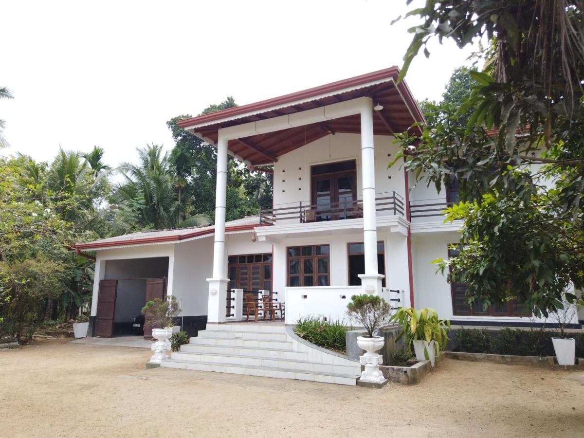The Breeze Pinnawala - Housity