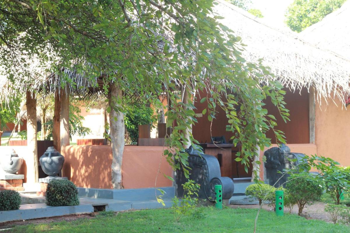 Cabanas by Cloudz Sigiriya - Housity