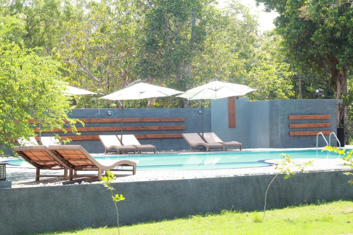 Cabanas by Cloudz Sigiriya - Housity