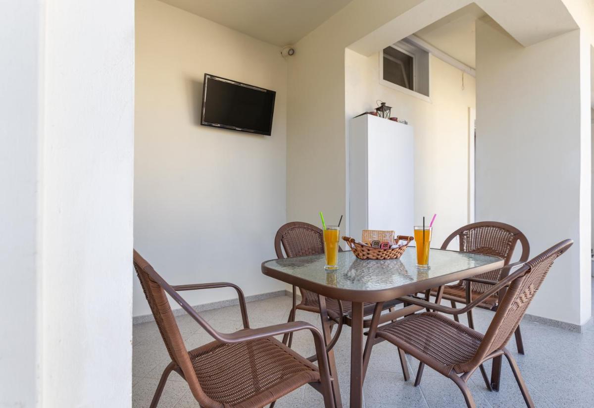 Liros House - Housity