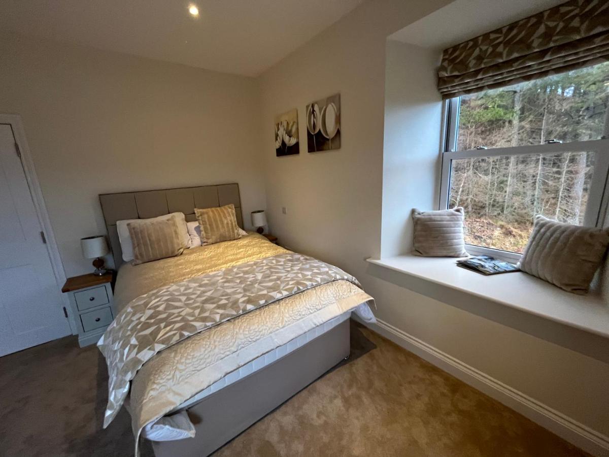 Tomdoun Estate - Housity