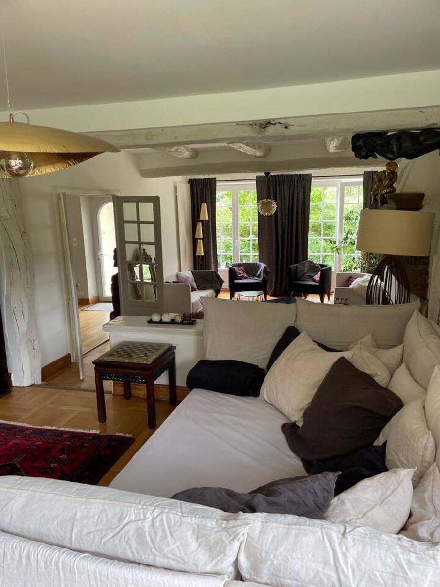 Villa chic à Plouigneau avec piscine privée - Housity
