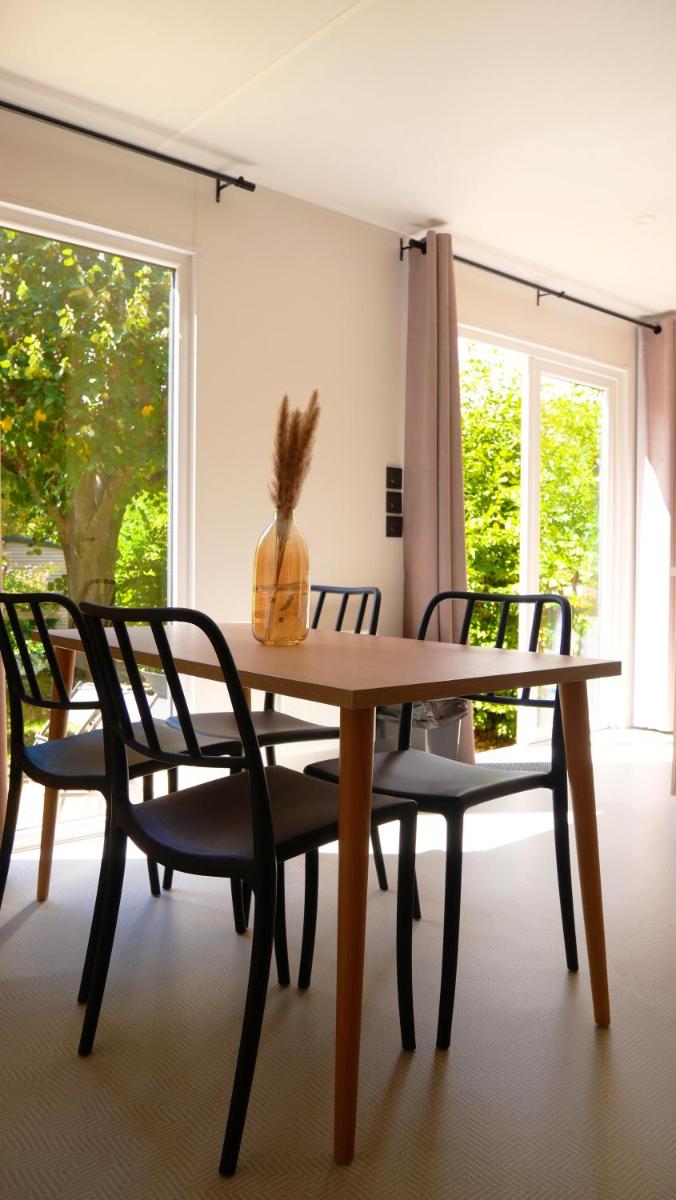 Camping Les Portes de Sancerre - Housity