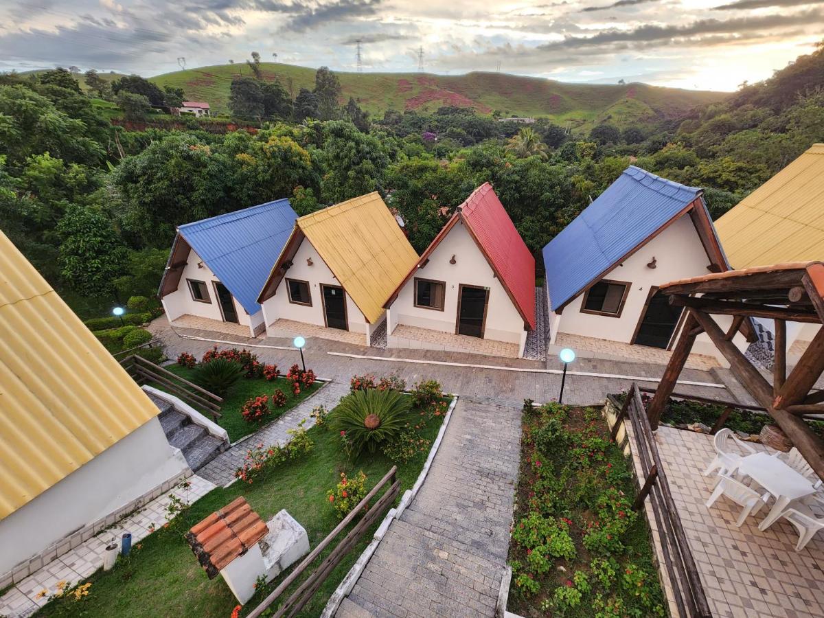 Espaço Chalé Cereja - Housity
