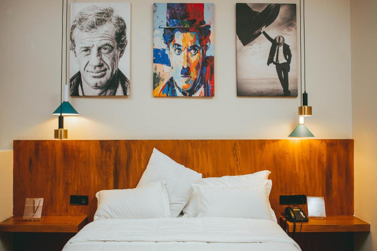 Burundi Palace Boutique Hotel - Hizvo