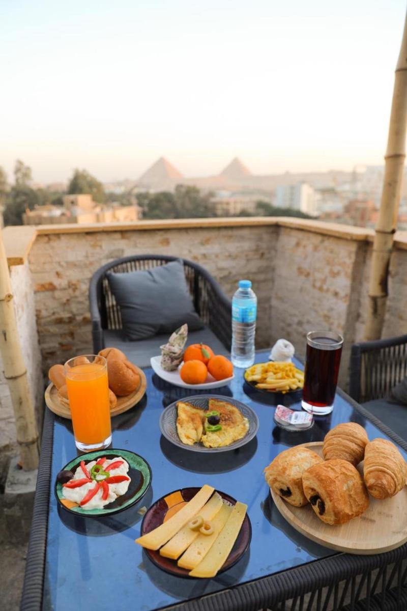 Suitetrails - King Tout Hotel Pyramids view