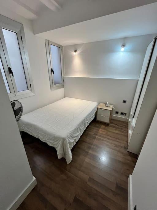 Acogedor piso en el corazón de la ciudad con patio exclusivo - Housity