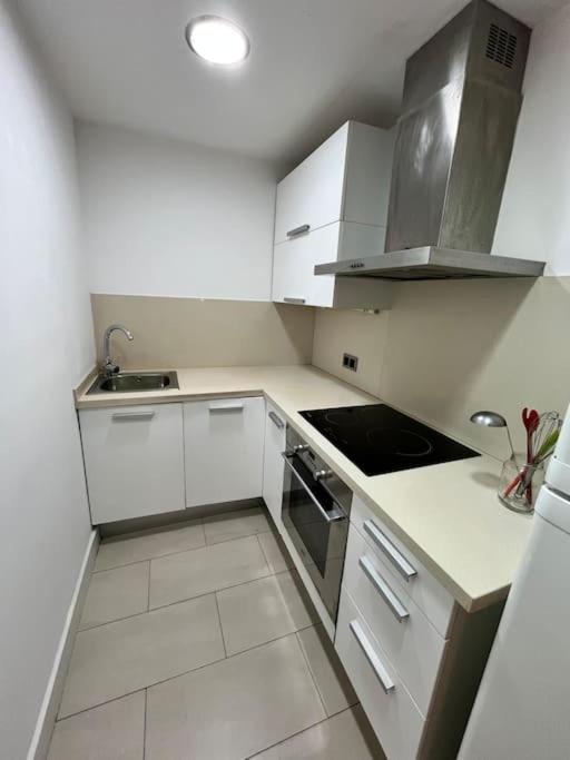 Acogedor piso en el corazón de la ciudad con patio exclusivo - Housity