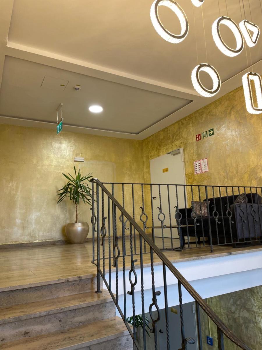 Gastpark Hotel nähe Autobahn A9 Richtung München - Housity