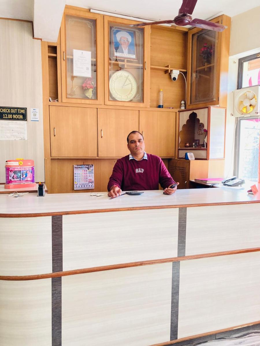 Suitetrails - Koyal guest house