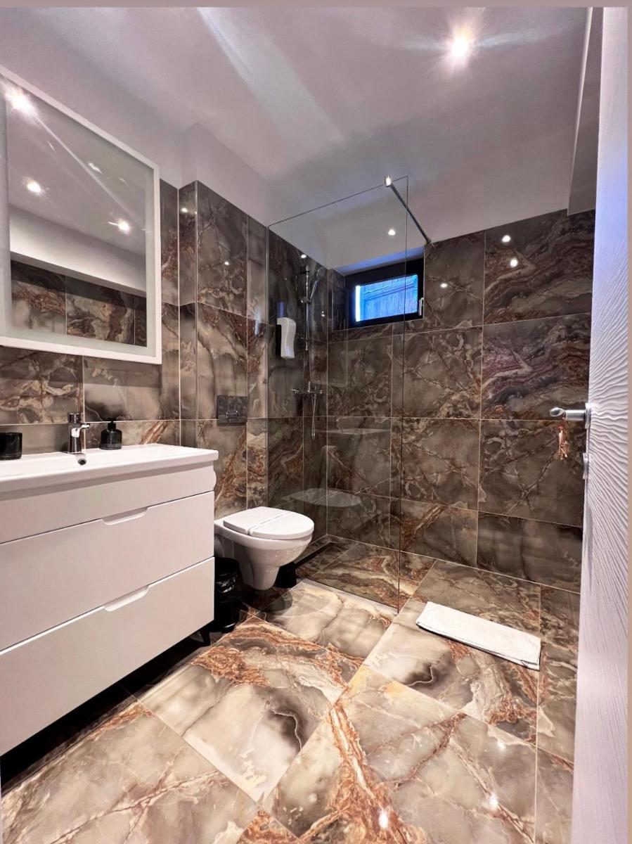 ANA Apartments Sinaia - Hizvo