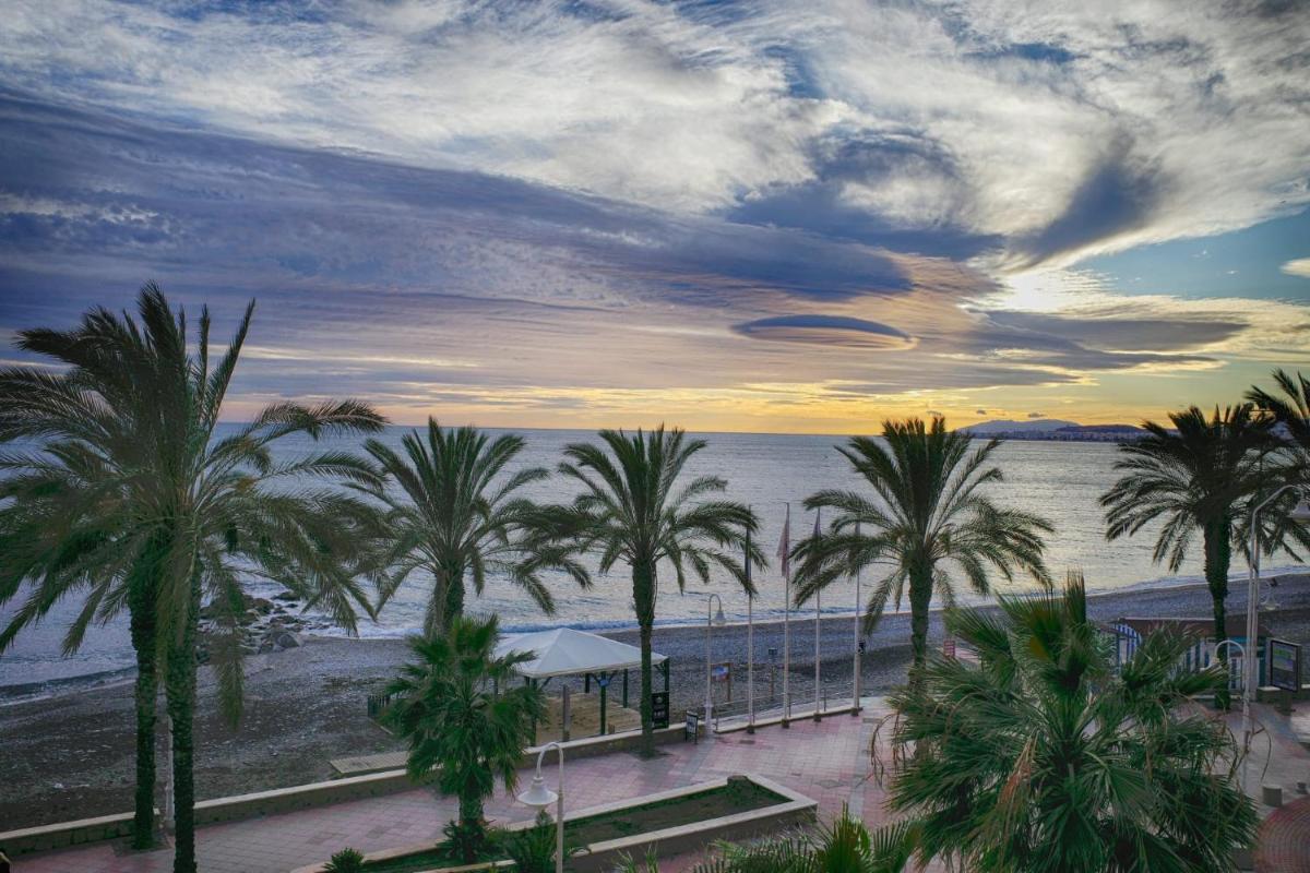 Estudio sol y playa - Housity