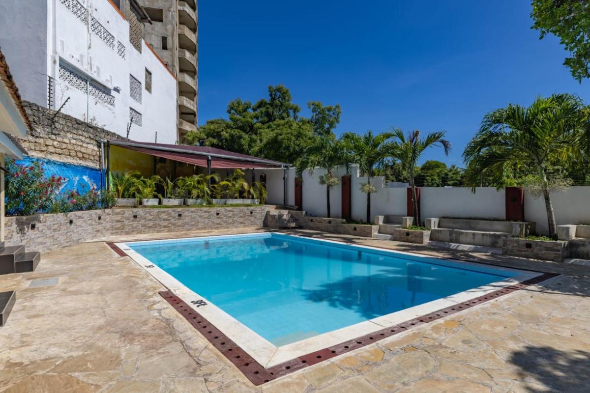 Makaazi Nyali - Housity