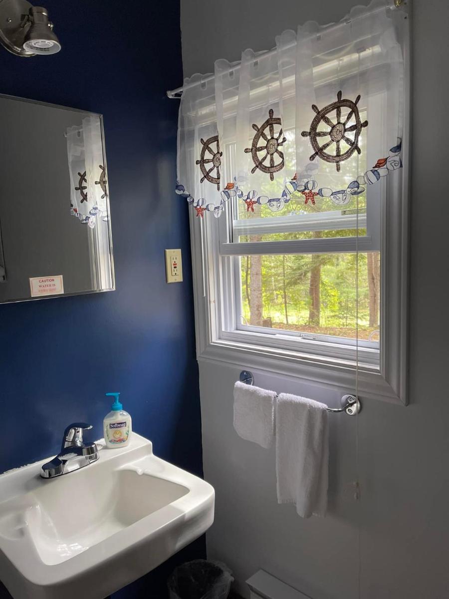 Forest & Lake PEI Cottages - Housity