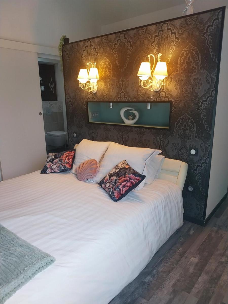 Villa Le Phoenix - Housity