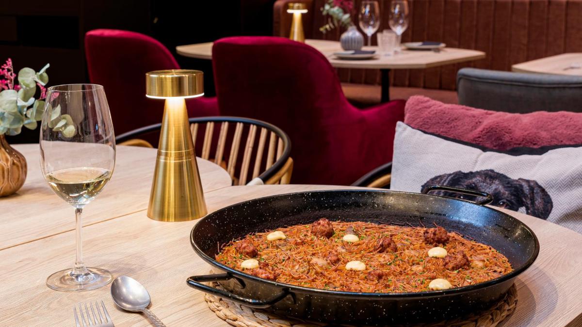 Hotel Indigo Barcelona Plaza Espana by IHG - Housity
