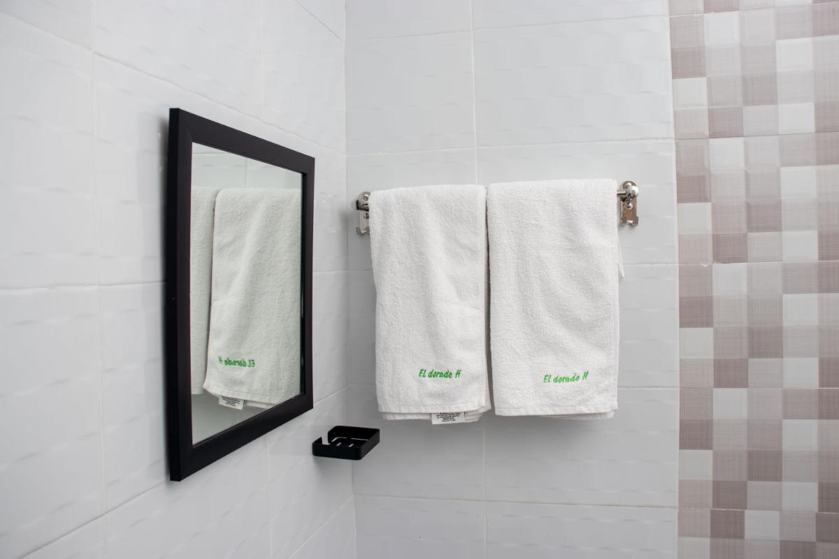 Eldorado Rustic Hotel - Housity