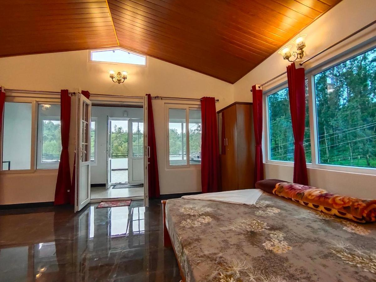 Suitetrails - Silver Spruce Glass Villa 1BHK Kotagiri