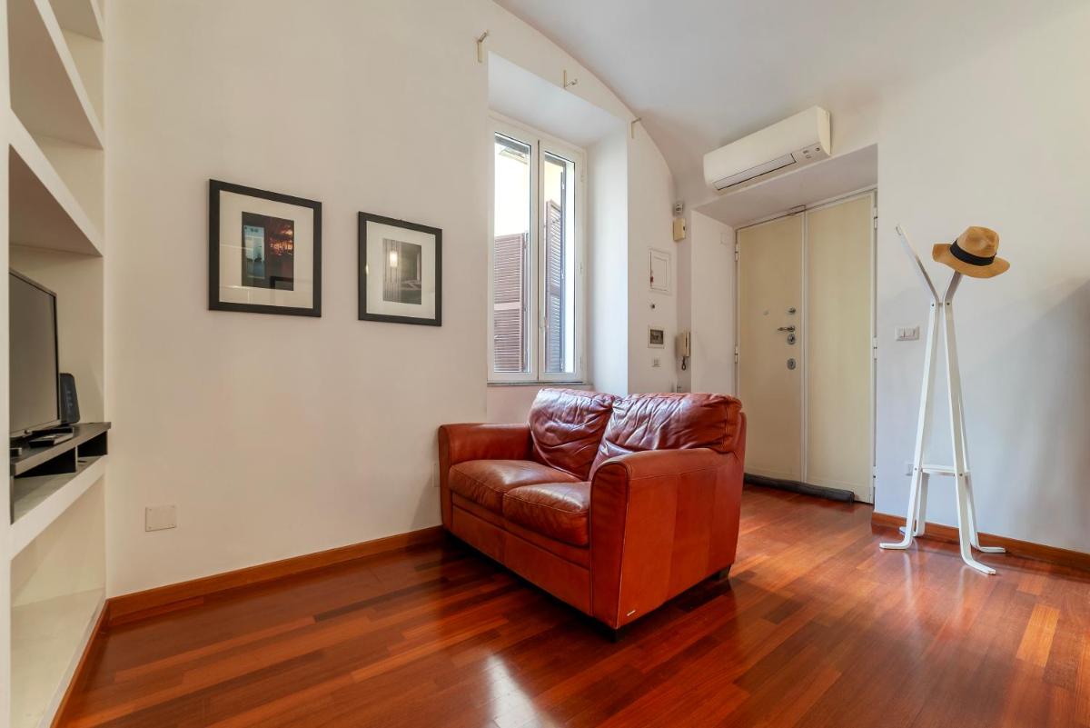 GuestHost - San Giovanni in Laterano Dazzling Apartment - Housity