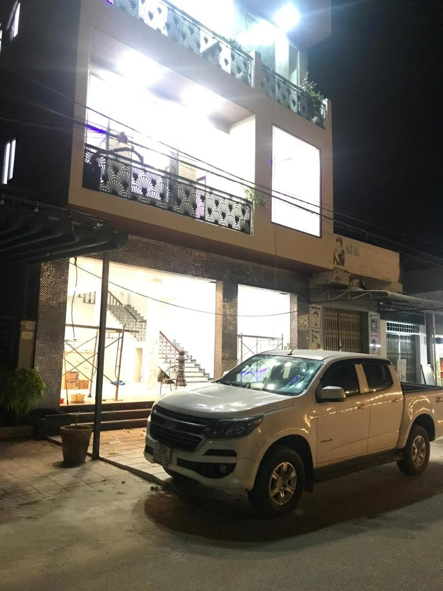 Khang Hy - Housity