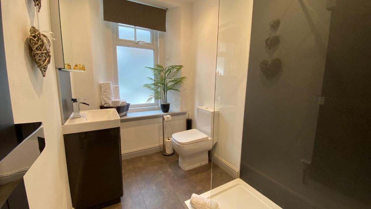 Uplands Inn Cartmel - Housity
