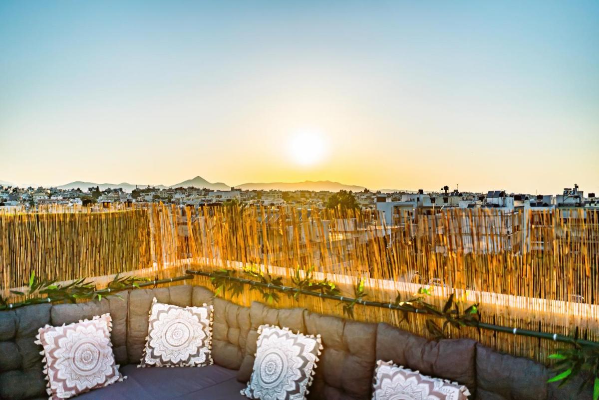 Holiday House Heraklion & Roof Garden - Housity