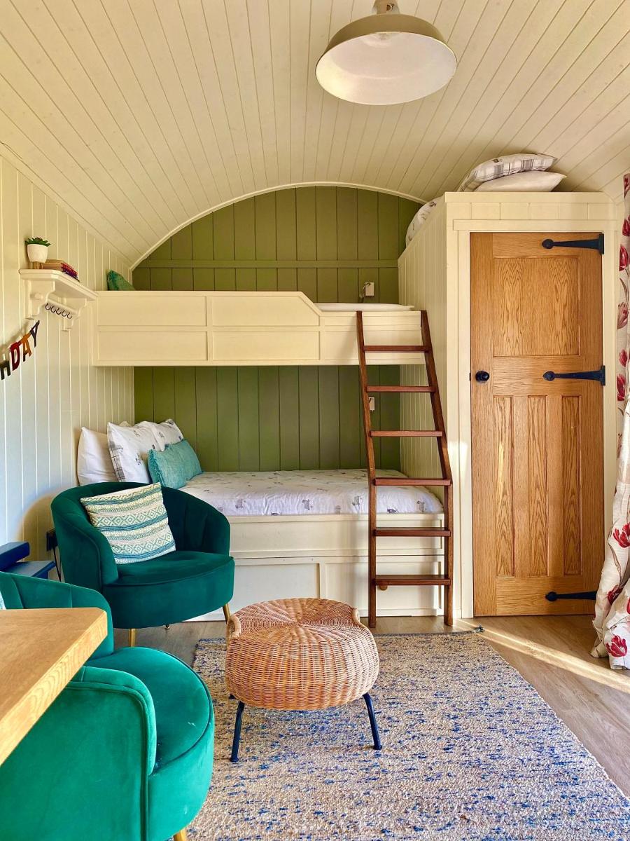 Bailey's Hideaway - Housity
