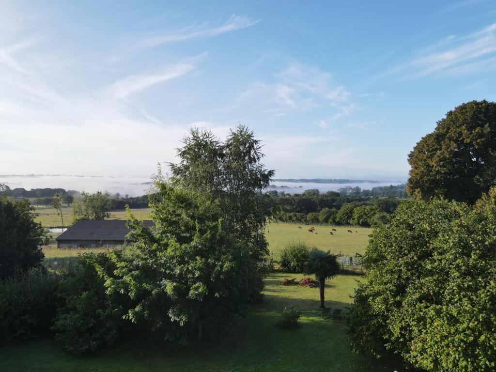 Chambre ďhôtes B&B le Figuier - Housity