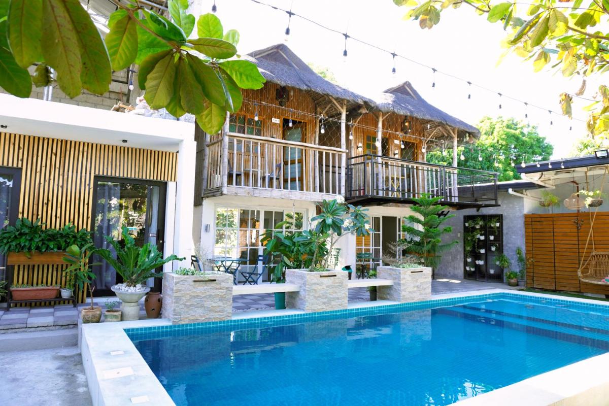 Urban Oasis Resort, Tarlac - Housity