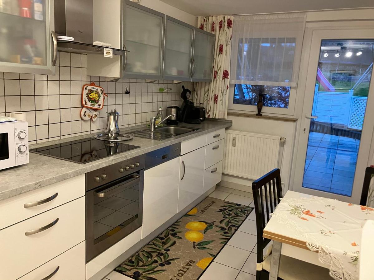 Ferienwohnung im Grünen EG mit Terrasse - Housity