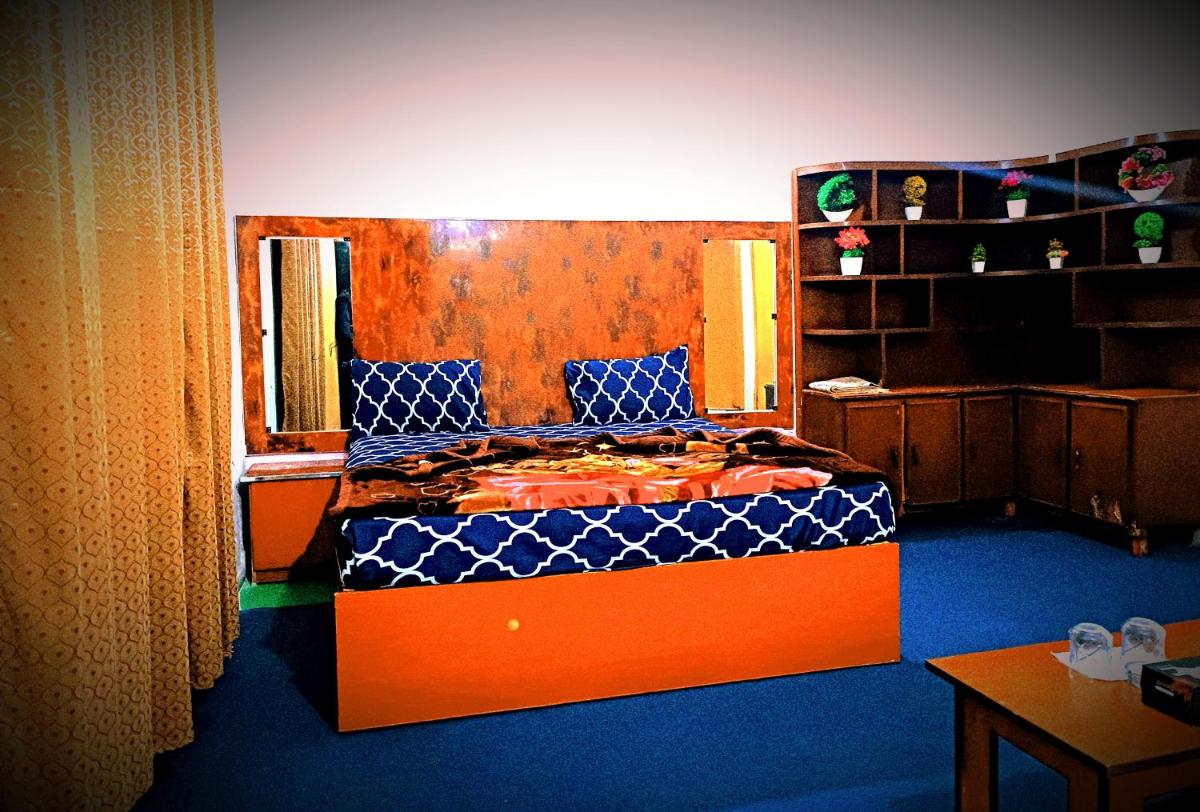 Lasani View Guest House - Housity