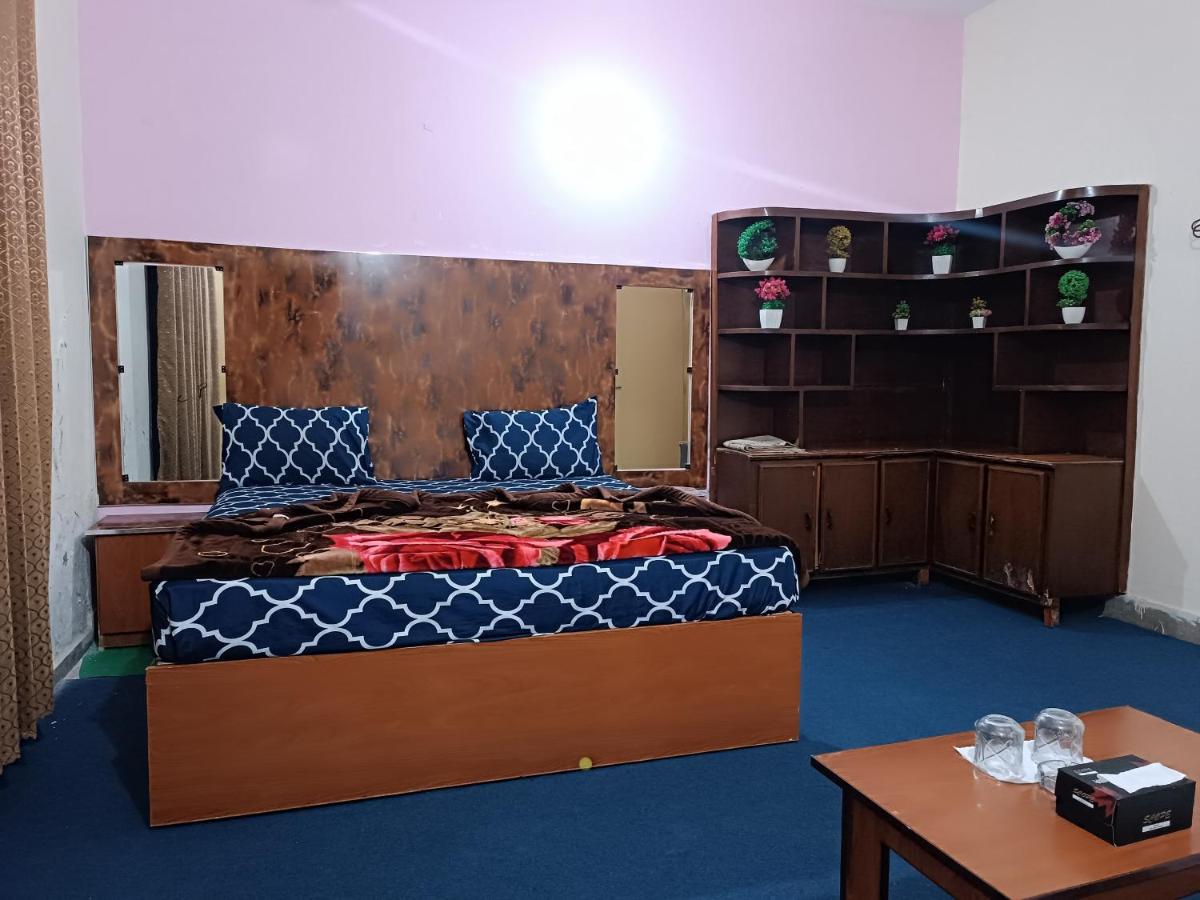 Suitetrails - Lasani View Guest House