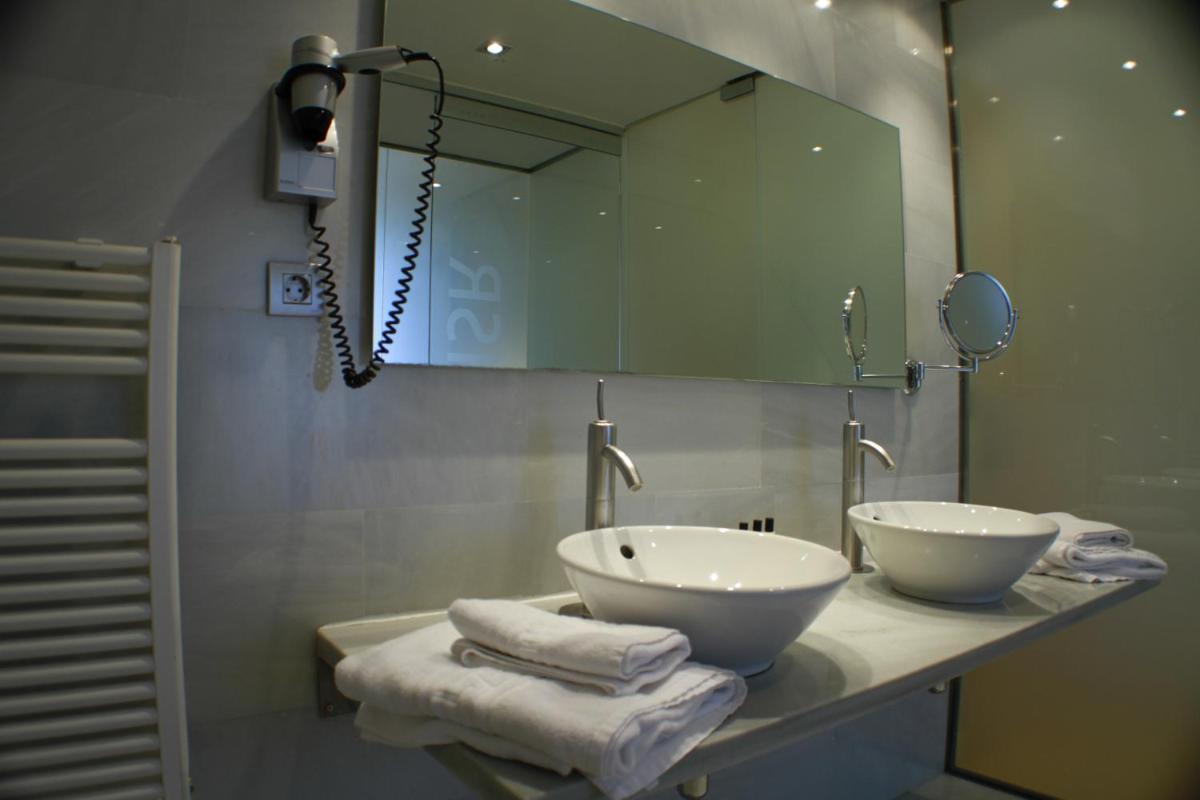 Un baño de Hotel Sant Roc