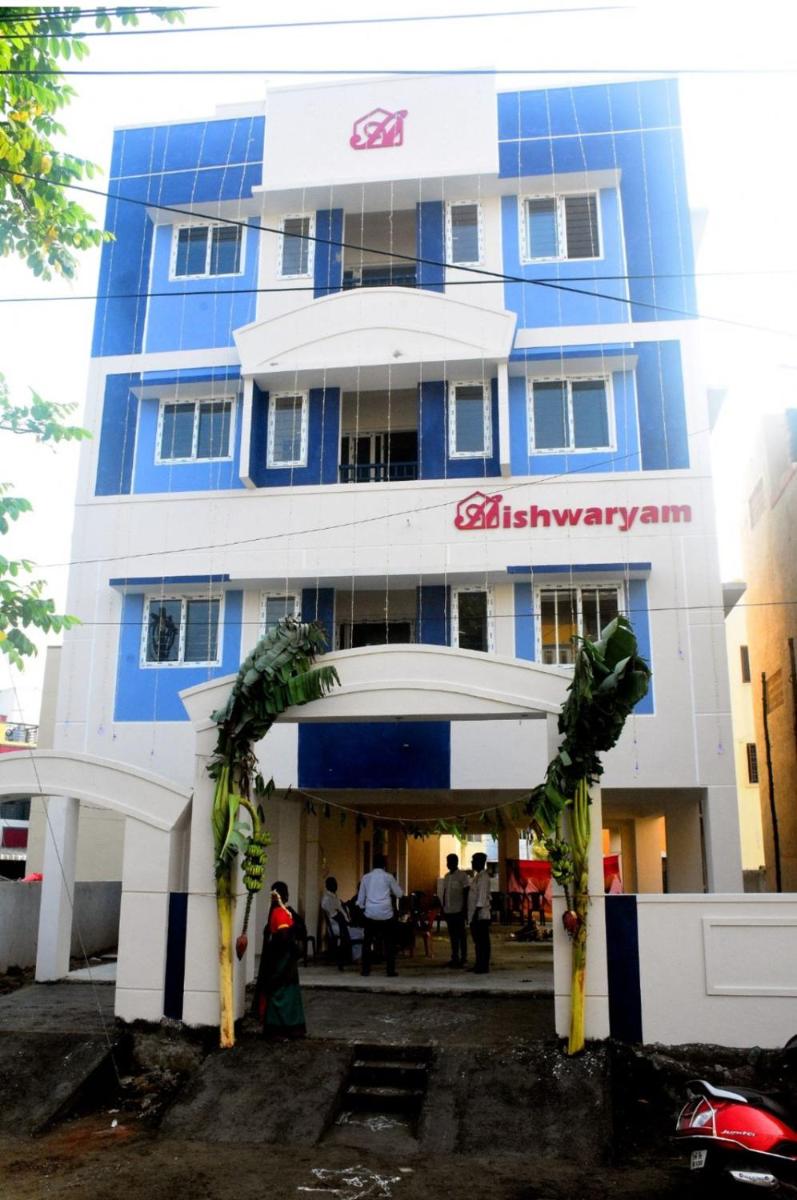 Aishwaryam Service Apartment - Housity